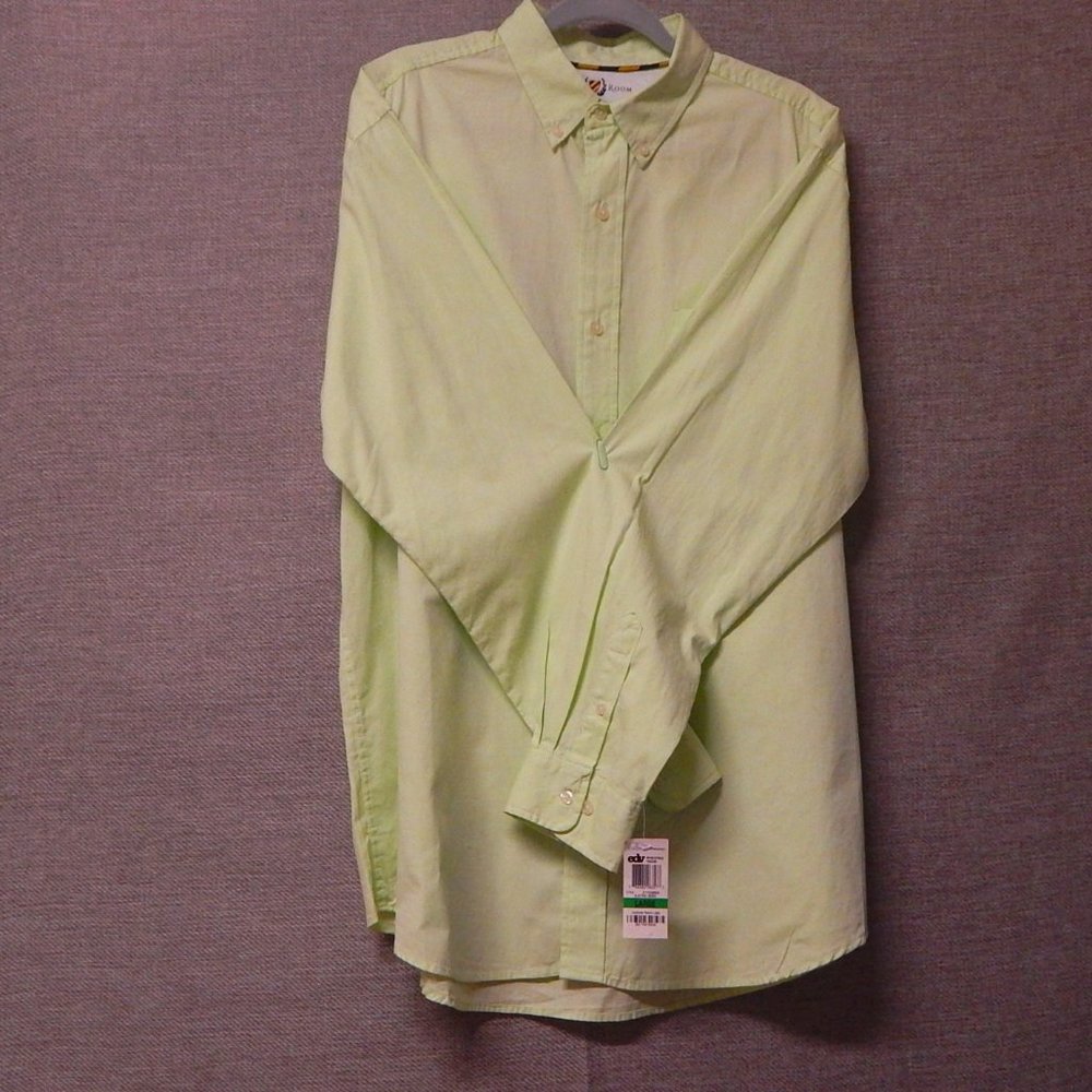 CLUB ROOM Men's Shirt == LARGE == NWT == Electric Green == Neck Size 17